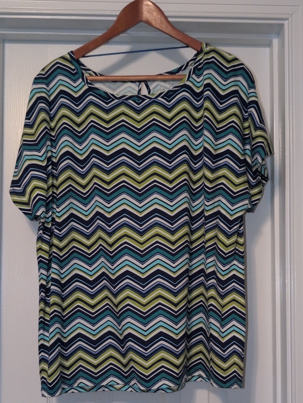 Kim Rogers Chevron Short Sleeve Top in Navy, Teal & Lime